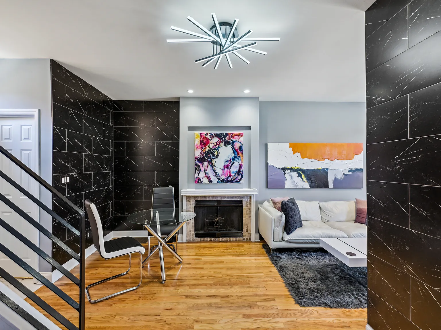 2 bed, 2.5 bath, 1250 sqft, $3,695 — Photo 3