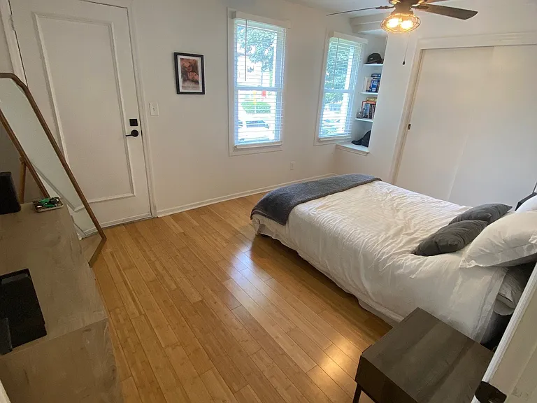 1626 N Jackson St — Photo 13