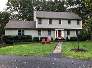 17 Maltbie Rd, Newtown, CT 06470
