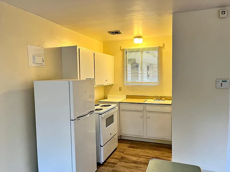 2205 Pike St #1/2 — Photo 5