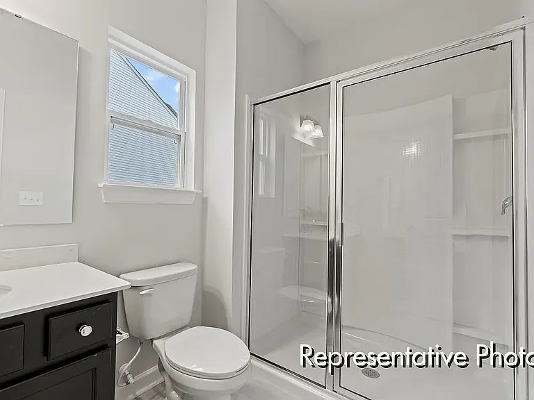 1303 Arena Ln — Photo 4