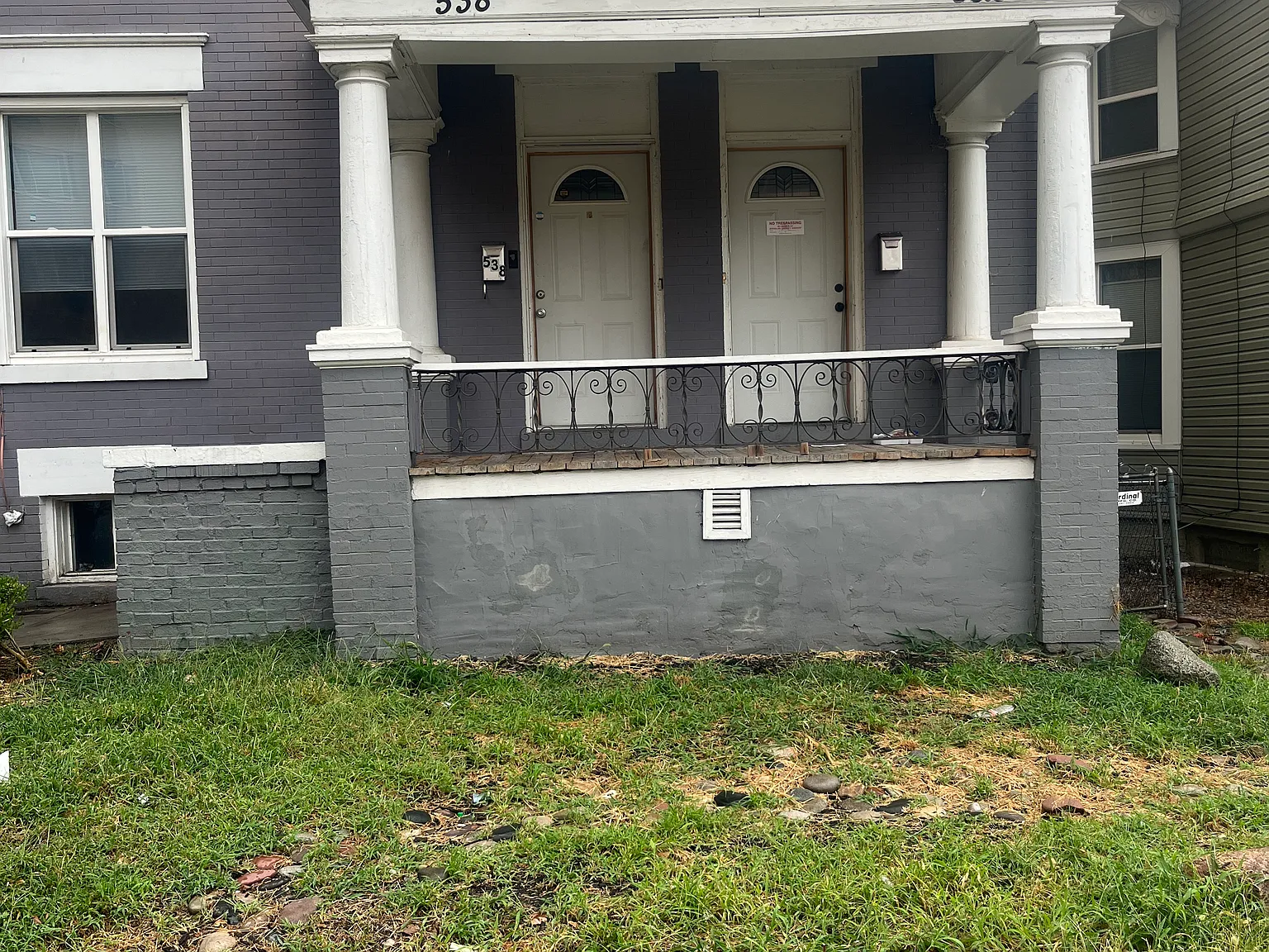 2 bed, 1050 sqft, $1,350 — Photo 1