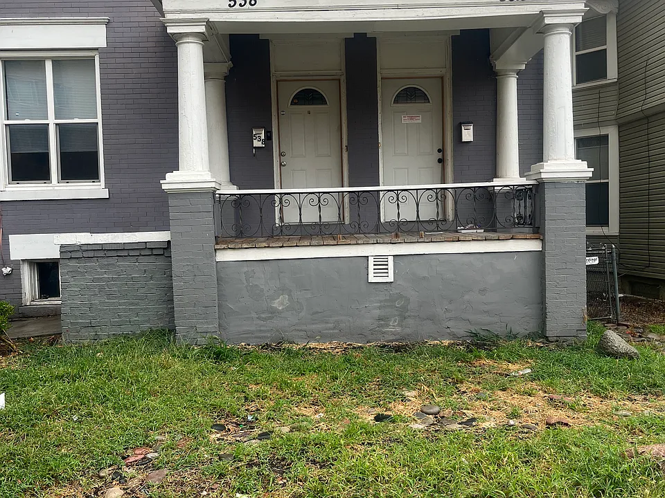 536 S 26th Ave