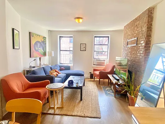 Rented by Corcoran | media 15