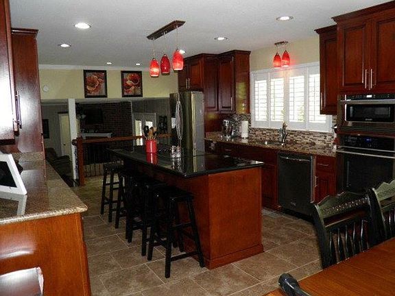 Open kitchen/dining area