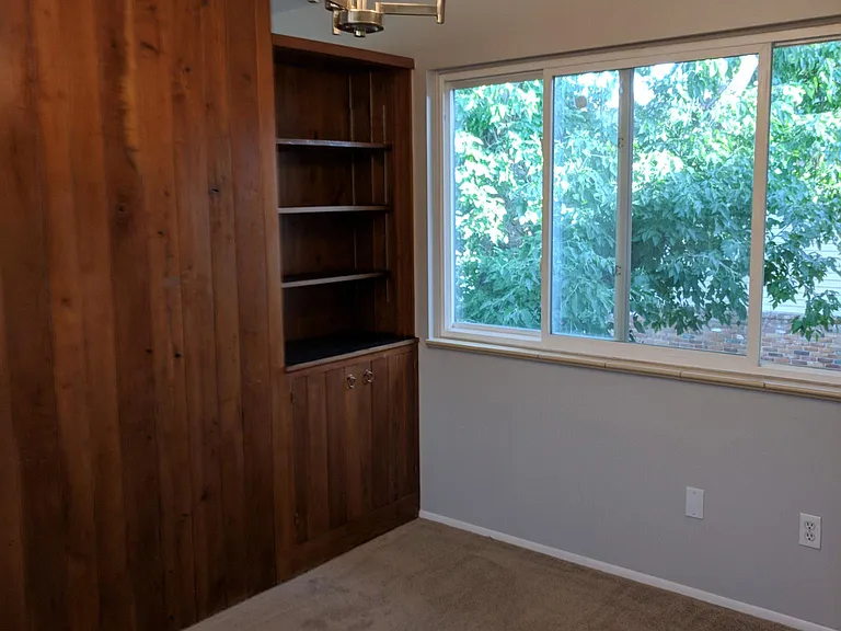6203 S Sterne Pkwy — Photo 8