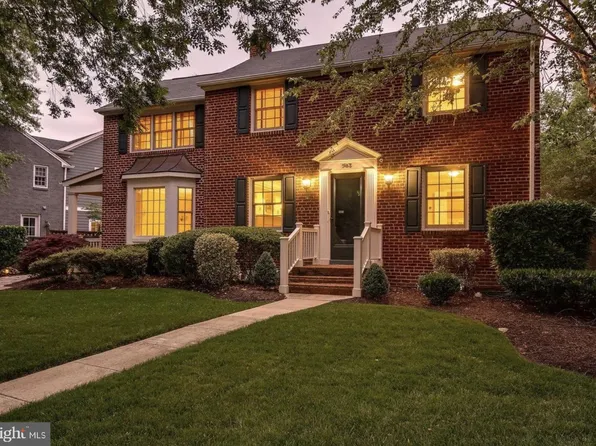 503 Ivy Cir, Alexandria, VA 22302