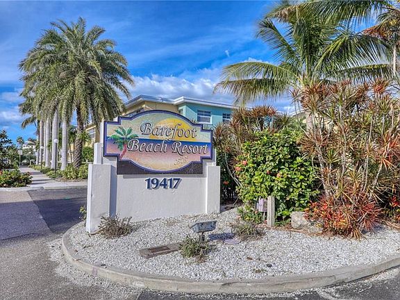 4th image of 19417 Gulf Blvd APT A203