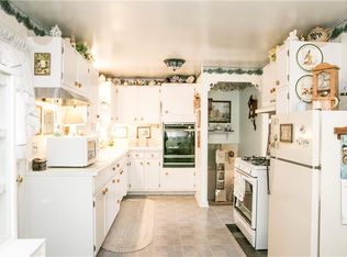 61 Chapel Rd, Newburgh, NY 12550