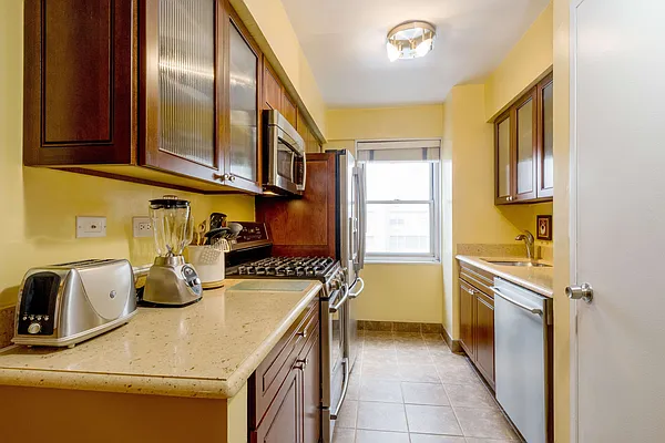 Rented by Pergolotti Realty | media 1