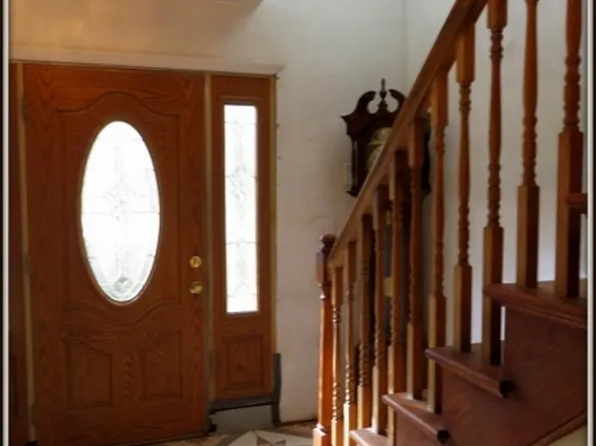 3 Sleepy Hollow Rd, Hampton Twp., NJ 07860