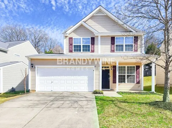 3825 Fircrest Dr, Charlotte, NC 28217