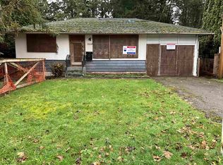 15262 17a Ave, Surrey, BC V4A1V3