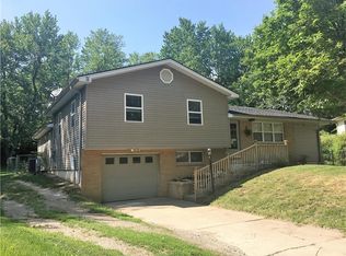 6424 Norman Dr, Country Club, MO 64506