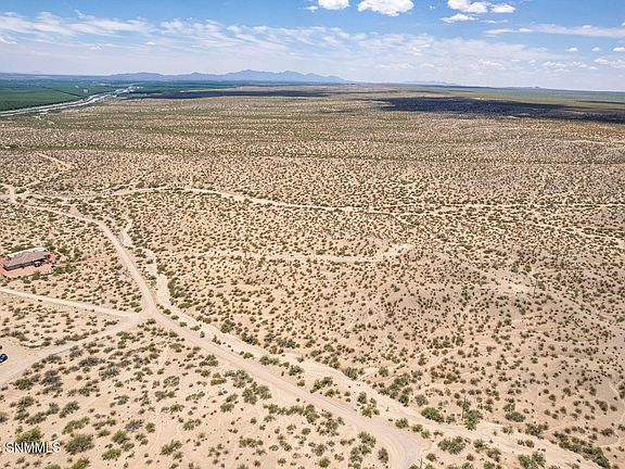 5th image of 6215 Desert Star Rd