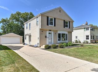 3333 S 53rd St, Milwaukee, WI 53219