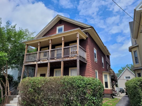 22 Brook St., 22 Brook St #4, Manchester, NH 03104
