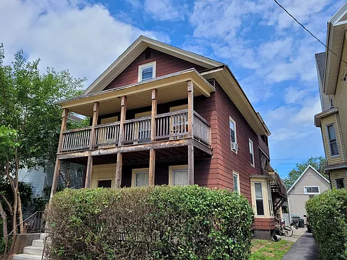 22 Brook St. Photo 1