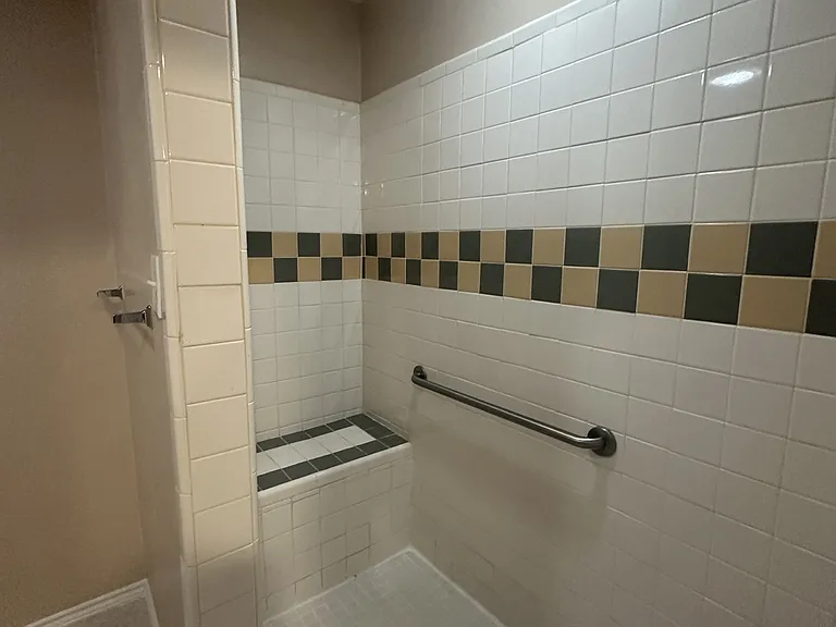 3101 Jordan Ave — Photo 9