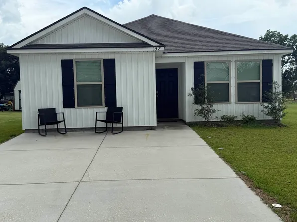 157 Benjamin Dr, Thibodaux, LA 70301