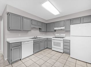 106 4th Ave, Shalimar, FL 32579