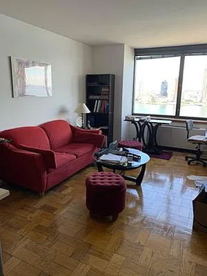 Rented by Luxury Habitat | media 2