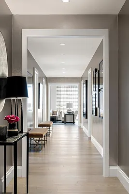 Rented by Extell Marketing Group LLC | media 20