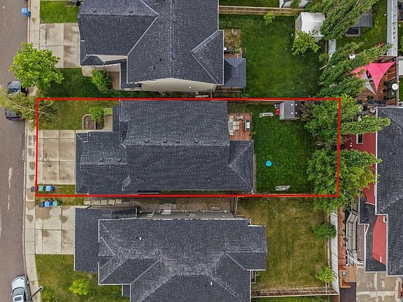 3rd image of 109 E Evanscove Hts NW