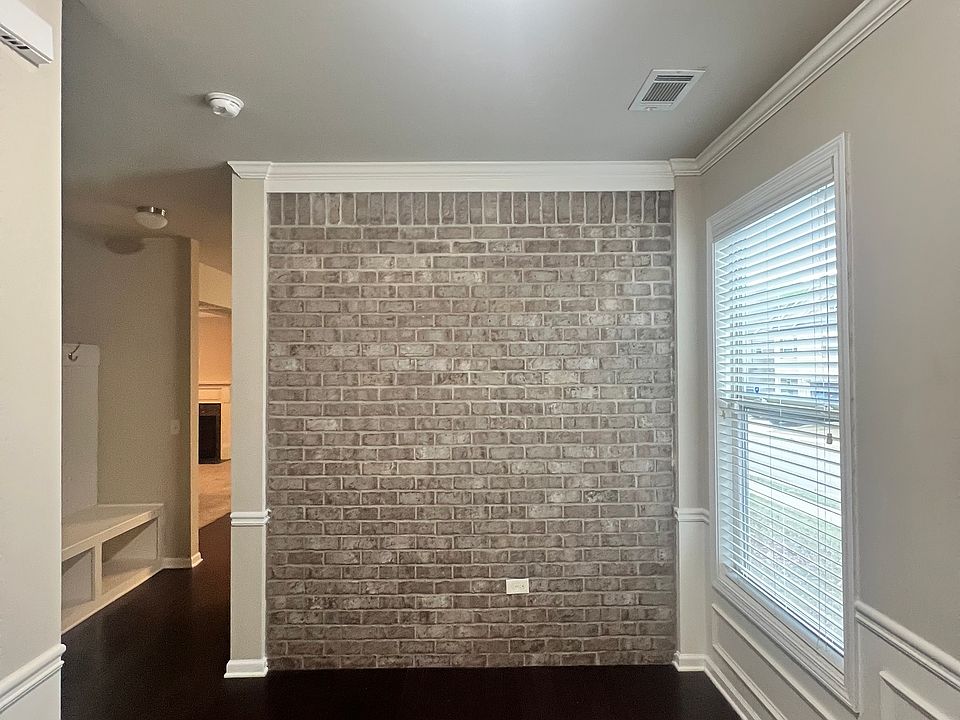 1st image of 9004 Lexington Ct