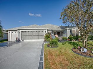 17680 SE 90th Newport Ave, The Villages, FL 32162