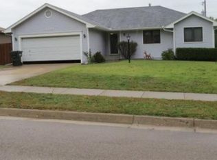 3004 N Quincy St, Topeka, KS 66617