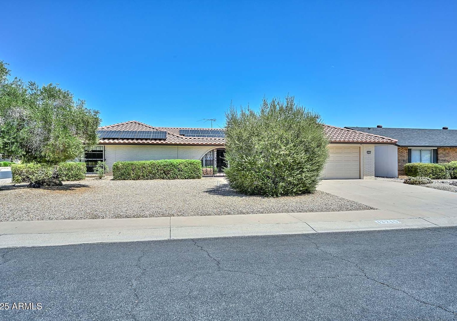 13215 N Lakeforest Dr, Sun City, AZ 85351 | Zillow