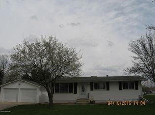 1805 7th Ave NE, Owatonna, MN 55060