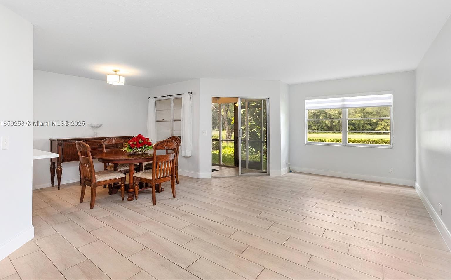 1110 SW 125th Ave APT 112M