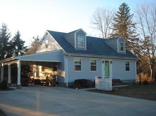 359 Main St, Acushnet, MA 02743