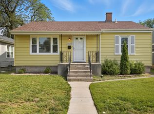 6833 Baring Ave, Hammond, IN 46324