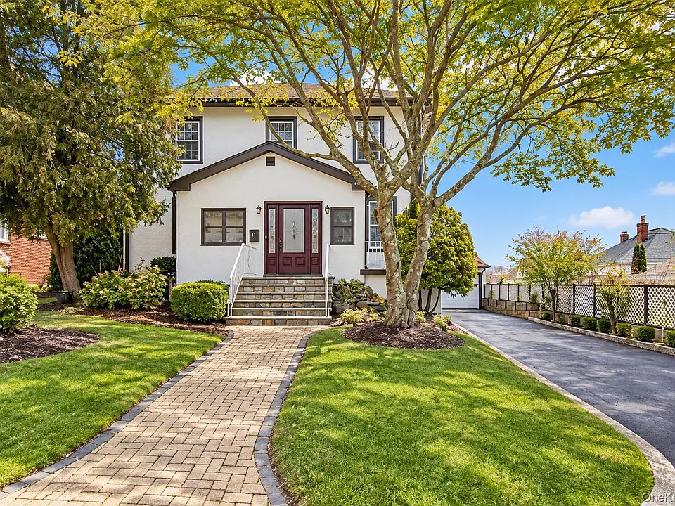 141 Buckingham Rd