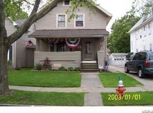 7711 Dearborn Ave, Cleveland, OH