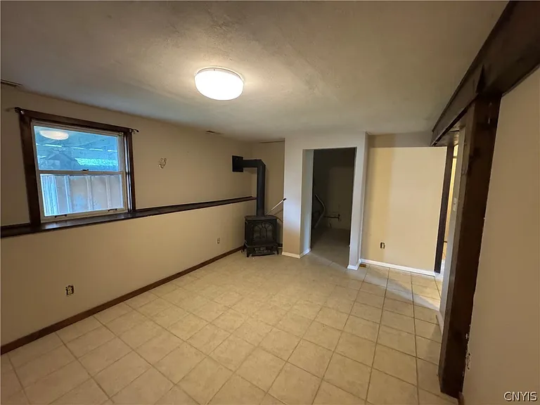 4748 Haverton Ln — Photo 32