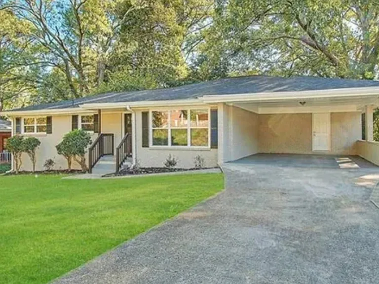 2925 Toney Dr — Photo 4