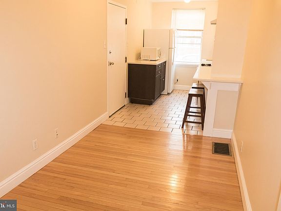 5th image of 1219 E Berks St #1
