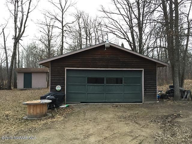 2nd image of 10301 N Garden Ln NE