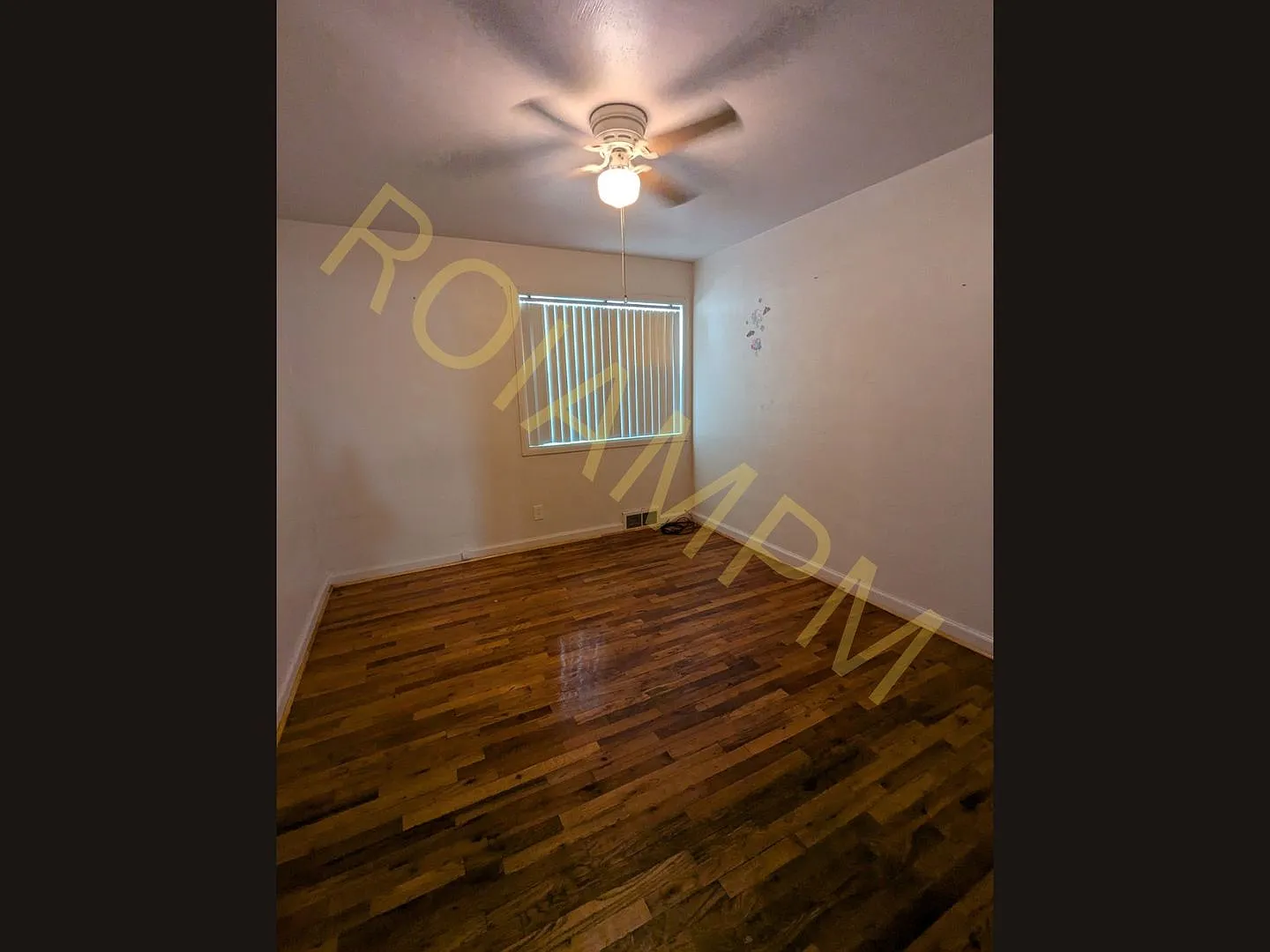 217/221 Oregon Street — Photo 3