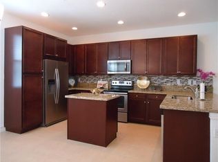 11357 SW 15th St, Pembroke Pines, FL 33025