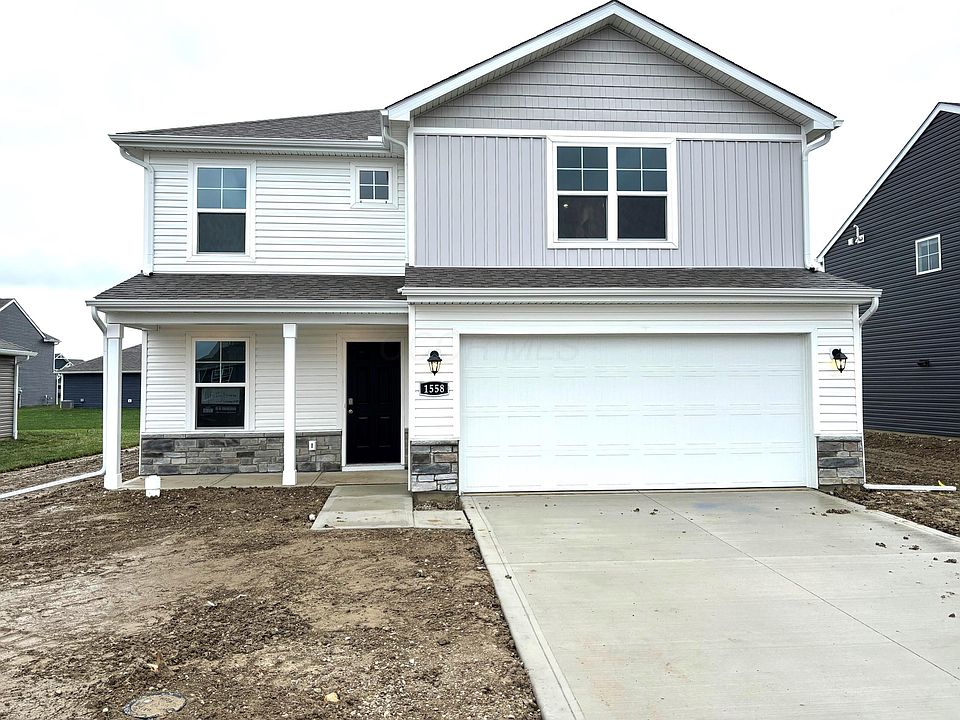 1st image of 1558 Fairlie Way