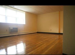1752 Washington St #10, Braintree, MA 02184