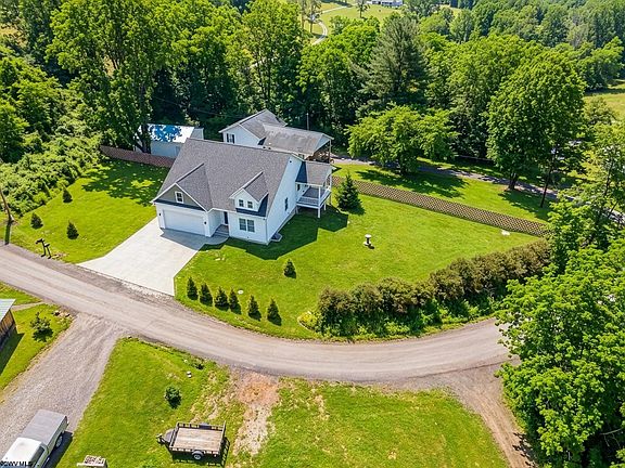 2nd image of 83 Warm Hollow Rd