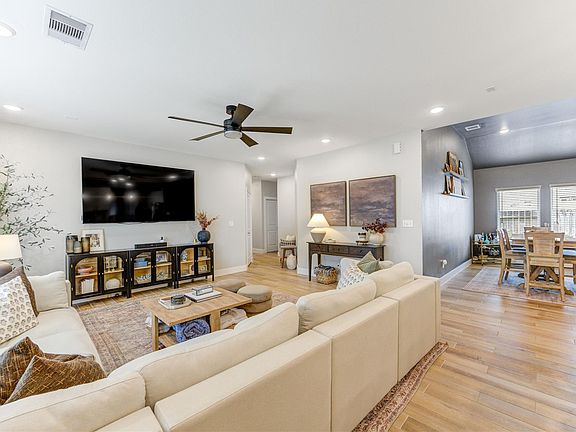 3rd image of 5009 Coral Vine Court