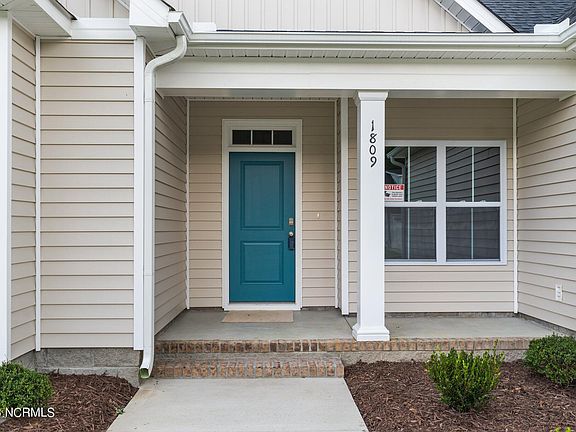 3rd image of 1809 Dew Meadow Drive