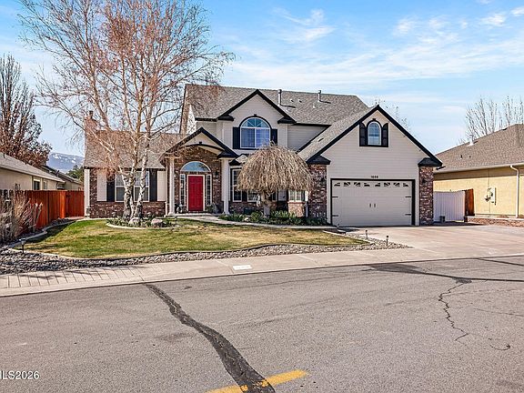 2nd image of 1666 Dogleg Rd